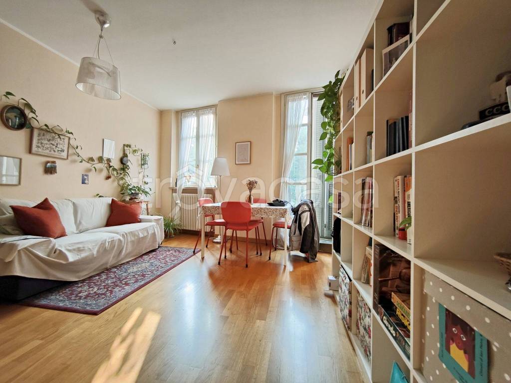 appartamento in vendita a Reggio nell'Emilia in zona Città Storica