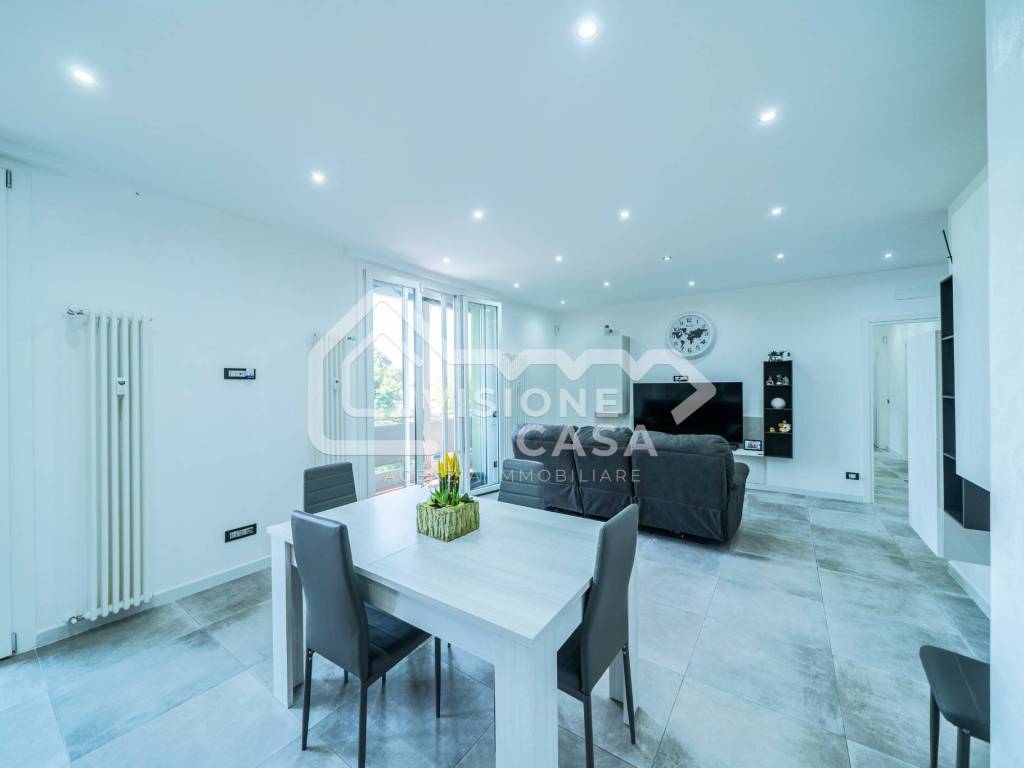 appartamento in vendita a Reggio nell'Emilia