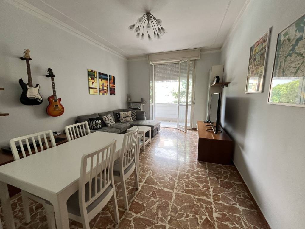 appartamento in vendita a Reggio nell'Emilia in zona Città Storica