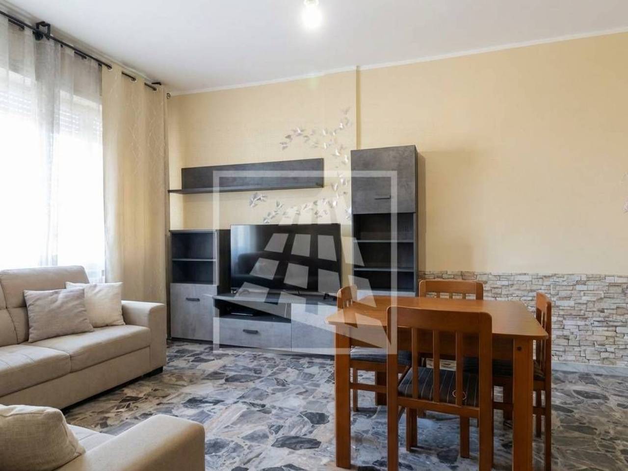 appartamento in vendita a Reggio nell'Emilia in zona Città Storica