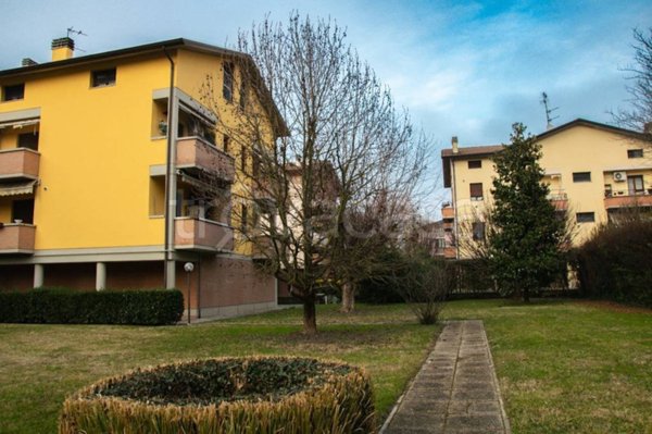 appartamento in vendita a Reggio nell'Emilia in zona Roncocesi