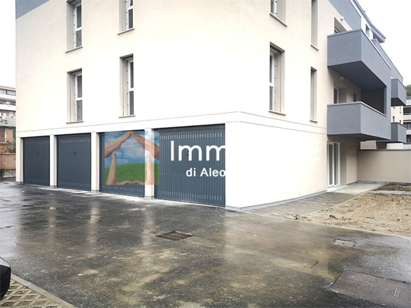 appartamento in vendita a Reggio nell'Emilia in zona Città Storica