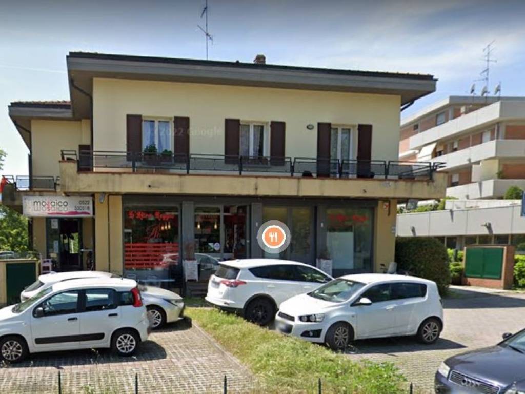 negozio in vendita a Reggio nell'Emilia