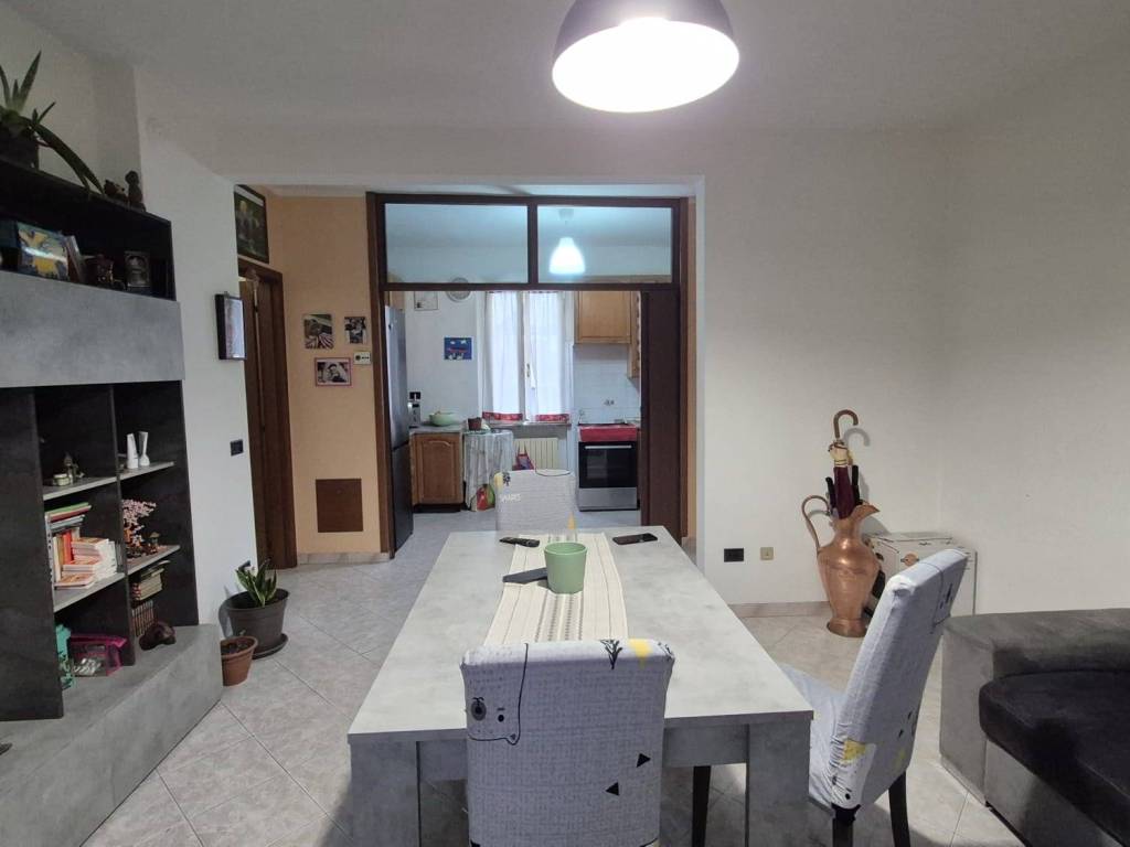 appartamento in vendita a Reggio nell'Emilia in zona Ospizio