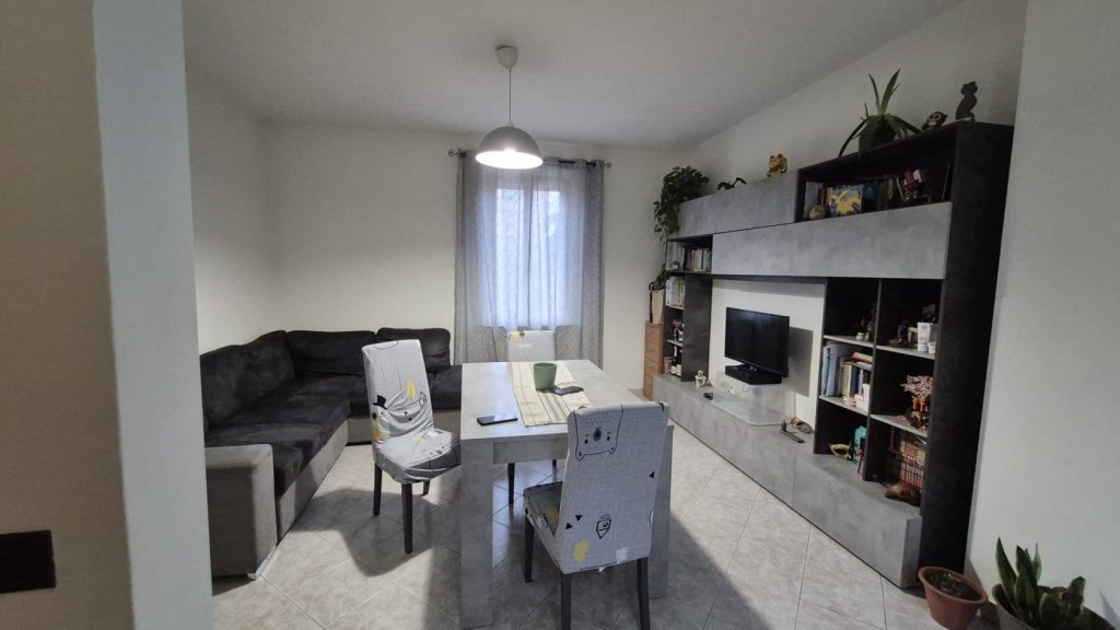 appartamento in vendita a Reggio nell'Emilia in zona Ospizio