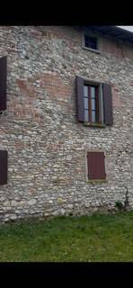 casa indipendente in vendita a Reggio nell'Emilia in zona Città Storica