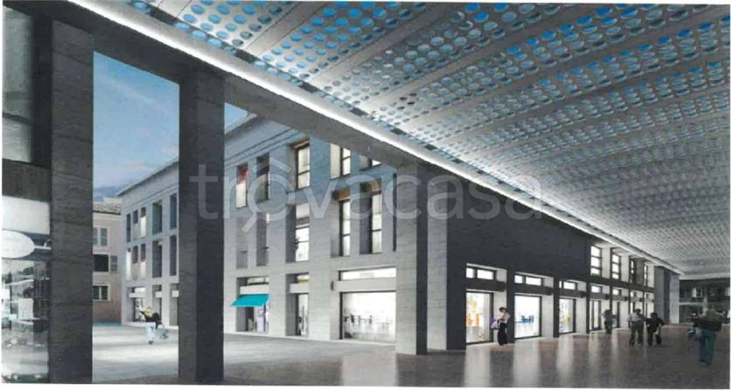 negozio in vendita a Reggio nell'Emilia in zona Città Storica