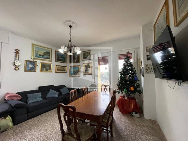 appartamento in vendita a Reggio nell'Emilia in zona Città Storica