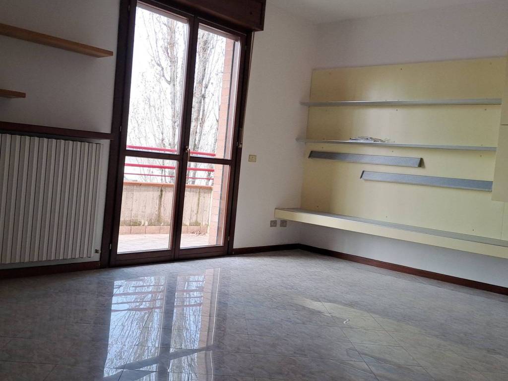 appartamento in vendita a Reggio nell'Emilia in zona Buco del Signore