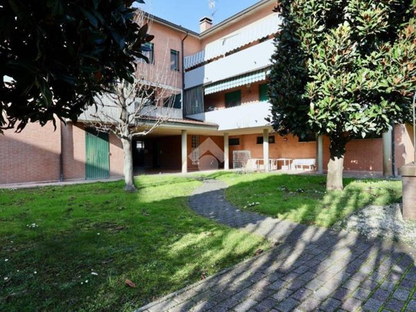 appartamento in vendita a Reggio nell'Emilia in zona Gavassa