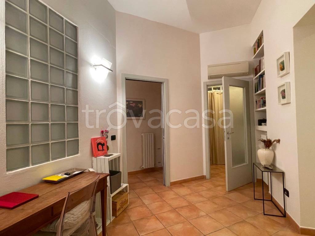 appartamento in vendita a Reggio nell'Emilia in zona Città Storica