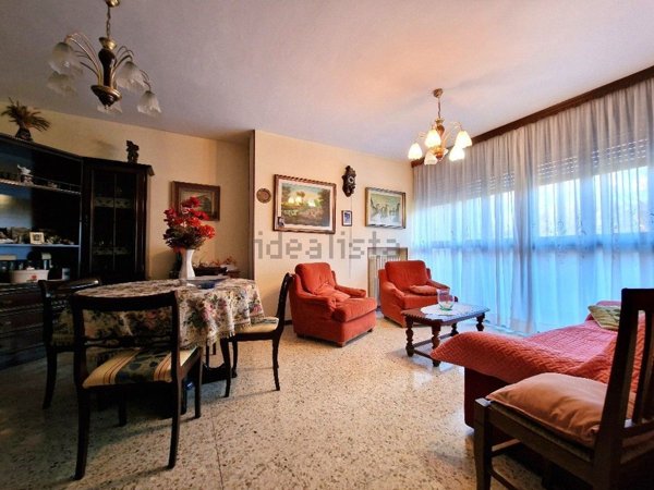 appartamento in vendita a Reggio nell'Emilia in zona Compagnoni / Migliolungo