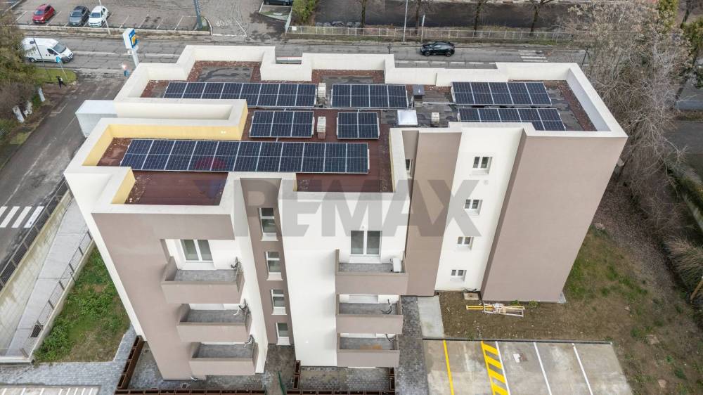 appartamento in vendita a Reggio nell'Emilia in zona Città Storica