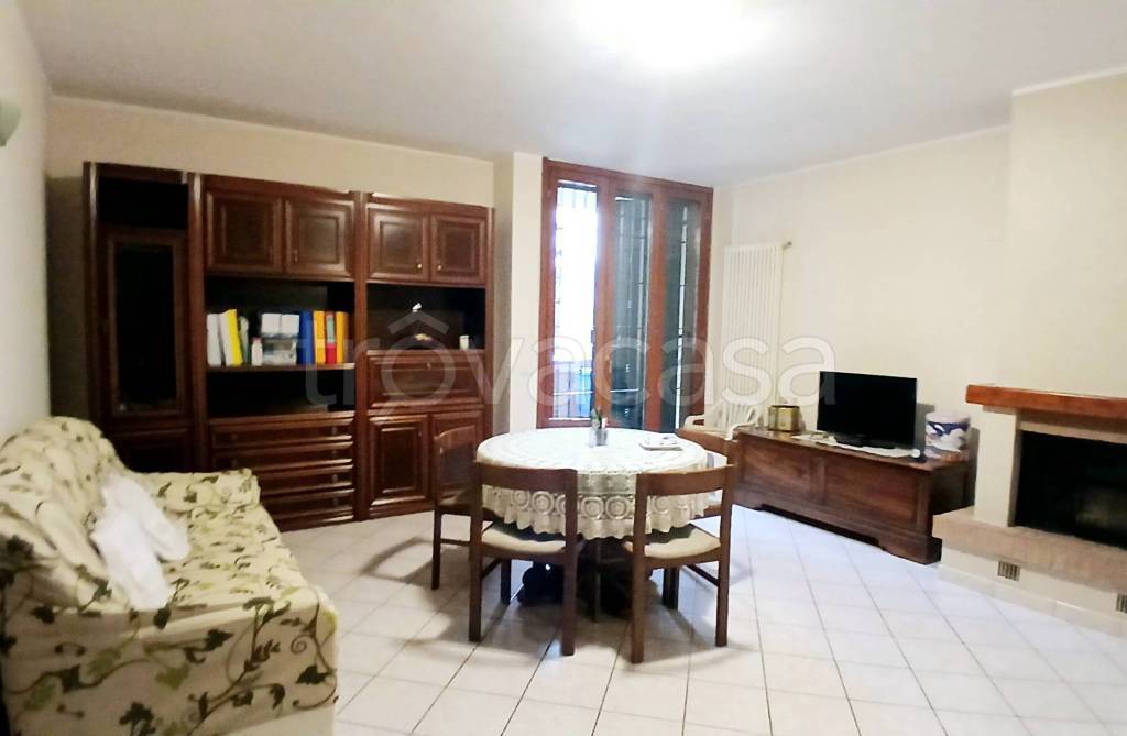 appartamento in vendita a Reggio nell'Emilia in zona Sesso