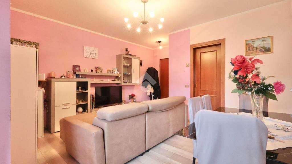 appartamento in vendita a Reggio nell'Emilia in zona Pieve Modolena