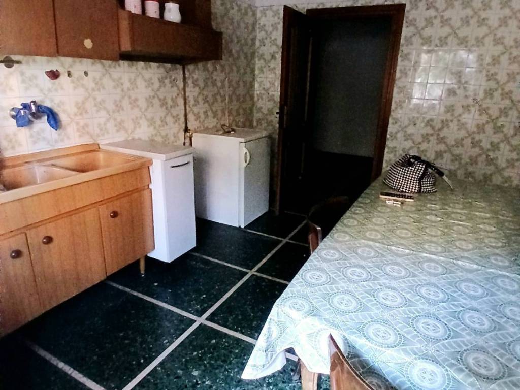 appartamento in vendita a Reggio nell'Emilia in zona Città Storica