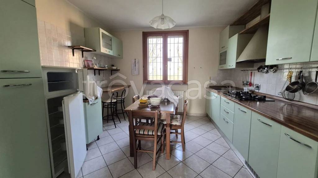 appartamento in vendita a Reggio nell'Emilia in zona Sesso