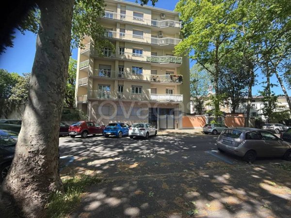 appartamento in vendita a Reggio nell'Emilia in zona Città Storica