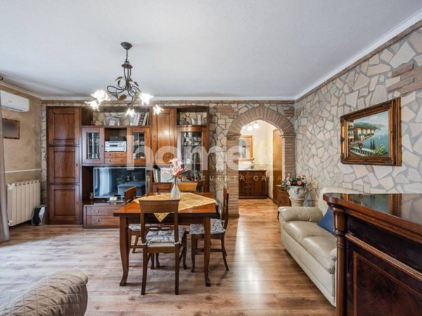 appartamento in vendita a Reggio nell'Emilia