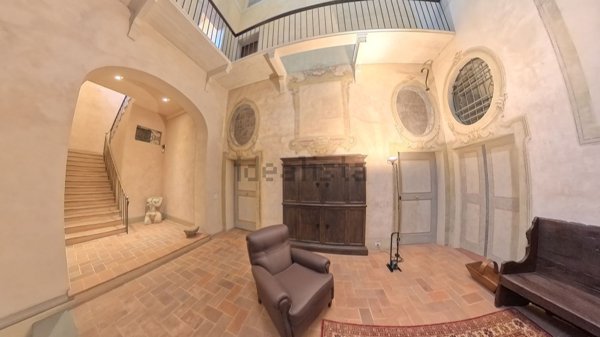 appartamento in vendita a Reggio nell'Emilia in zona Città Storica