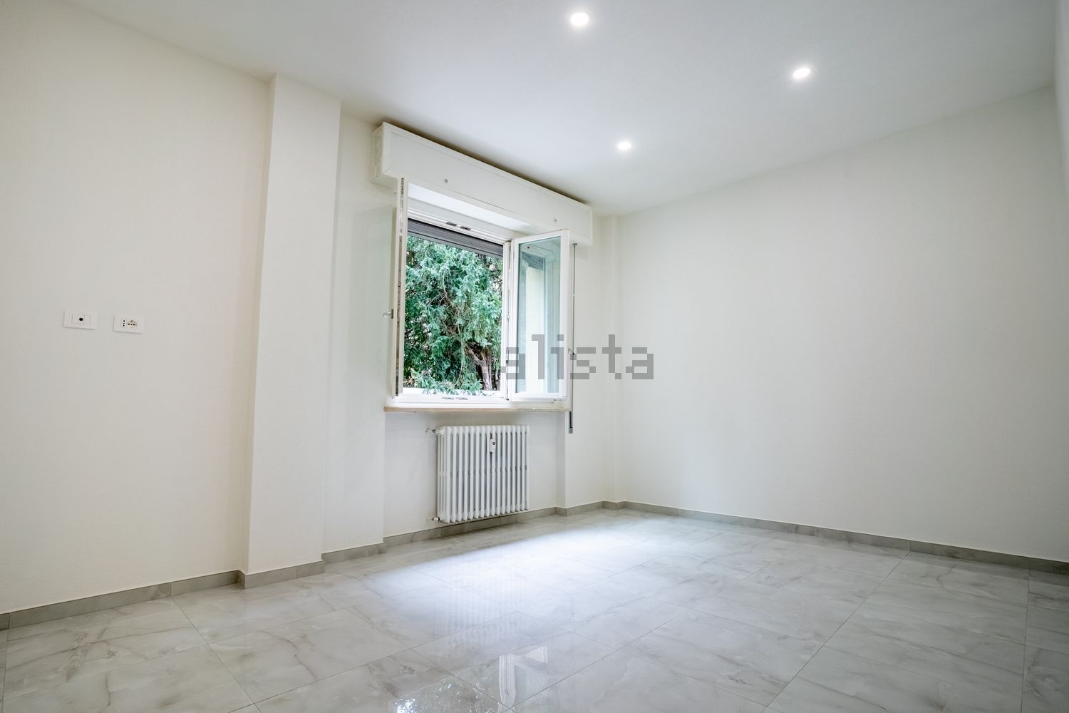 appartamento in vendita a Reggio nell'Emilia in zona Città Storica