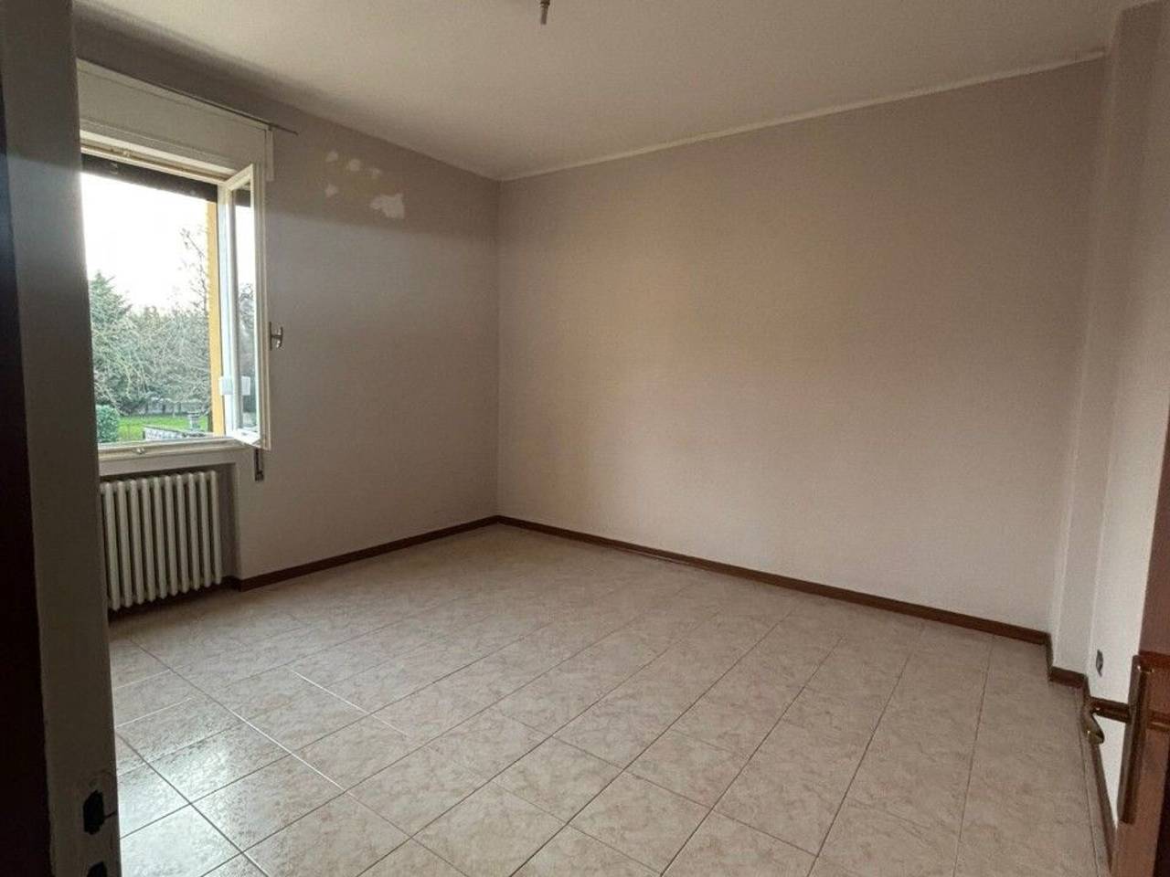 casa indipendente in vendita a Reggio nell'Emilia in zona Città Storica