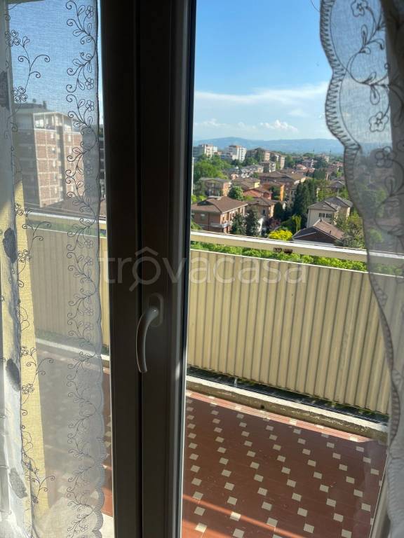appartamento in vendita a Reggio nell'Emilia in zona Ospizio
