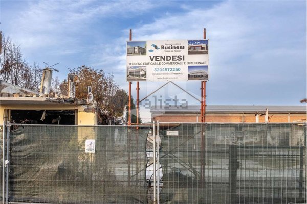 terreno edificabile in vendita a Reggio nell'Emilia