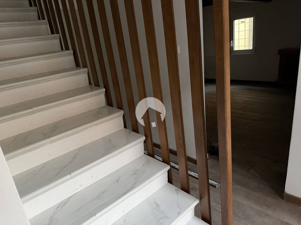 casa indipendente in vendita a Reggio nell'Emilia in zona Codemondo