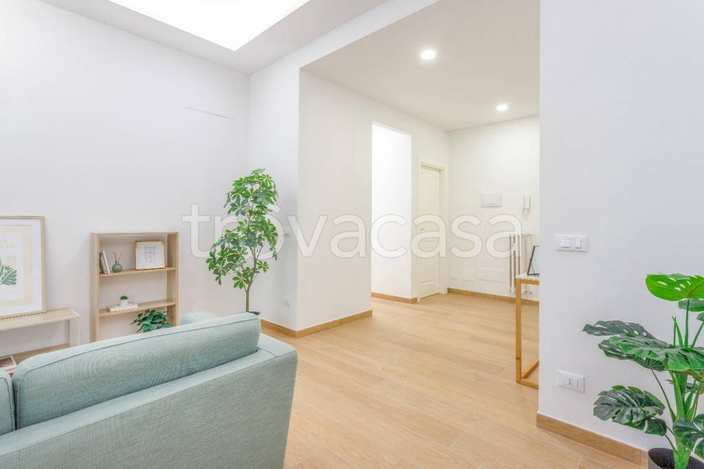 appartamento in vendita a Reggio nell'Emilia in zona Città Storica