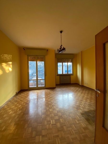 appartamento in vendita a Reggio nell'Emilia in zona Mirabello