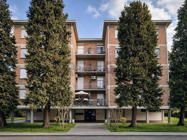 appartamento in vendita a Reggio nell'Emilia in zona Città Storica