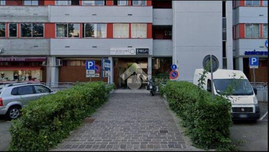 negozio in vendita a Reggio nell'Emilia