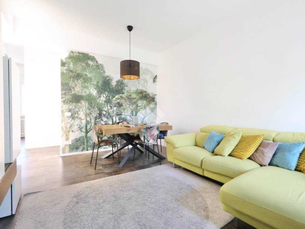 appartamento in vendita a Reggio nell'Emilia in zona Città Storica