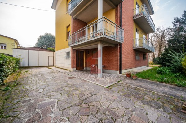 casa indipendente in vendita a Reggio nell'Emilia in zona Cadè / Gaida