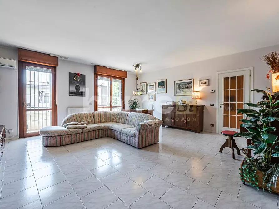 appartamento in vendita a Reggio nell'Emilia in zona San Prospero Strinati