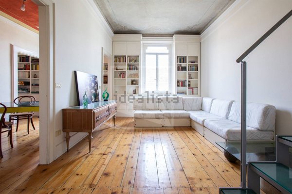 appartamento in vendita a Reggio nell'Emilia in zona Città Storica