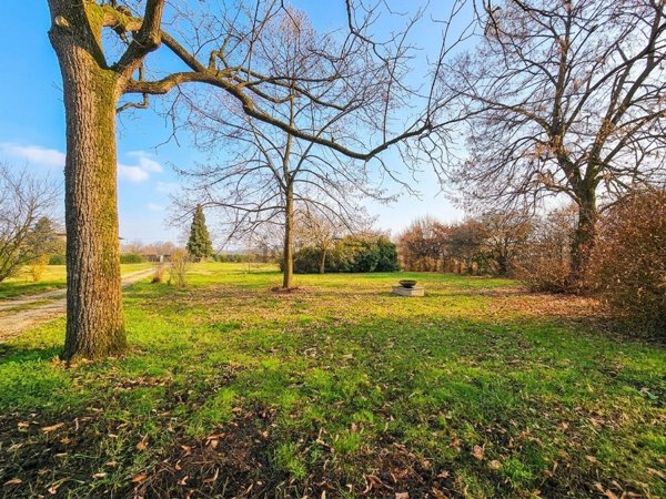 casa indipendente in vendita a Reggio nell'Emilia