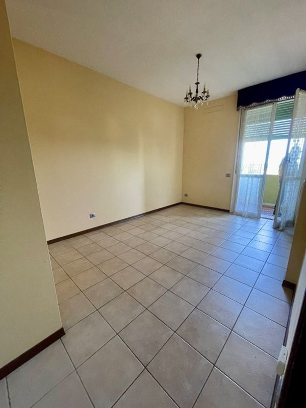 appartamento in vendita a Reggio nell'Emilia in zona Ospizio