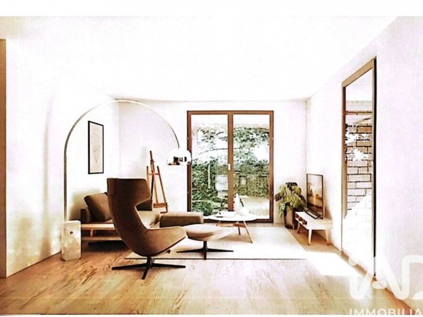 casa indipendente in vendita a Reggio nell'Emilia in zona Città Storica