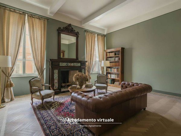 appartamento in vendita a Reggio nell'Emilia in zona Città Storica