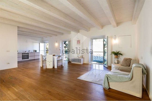 appartamento in vendita a Reggio nell'Emilia in zona Città Storica