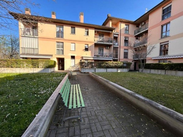 appartamento in vendita a Reggio nell'Emilia in zona Villaggio Foscato