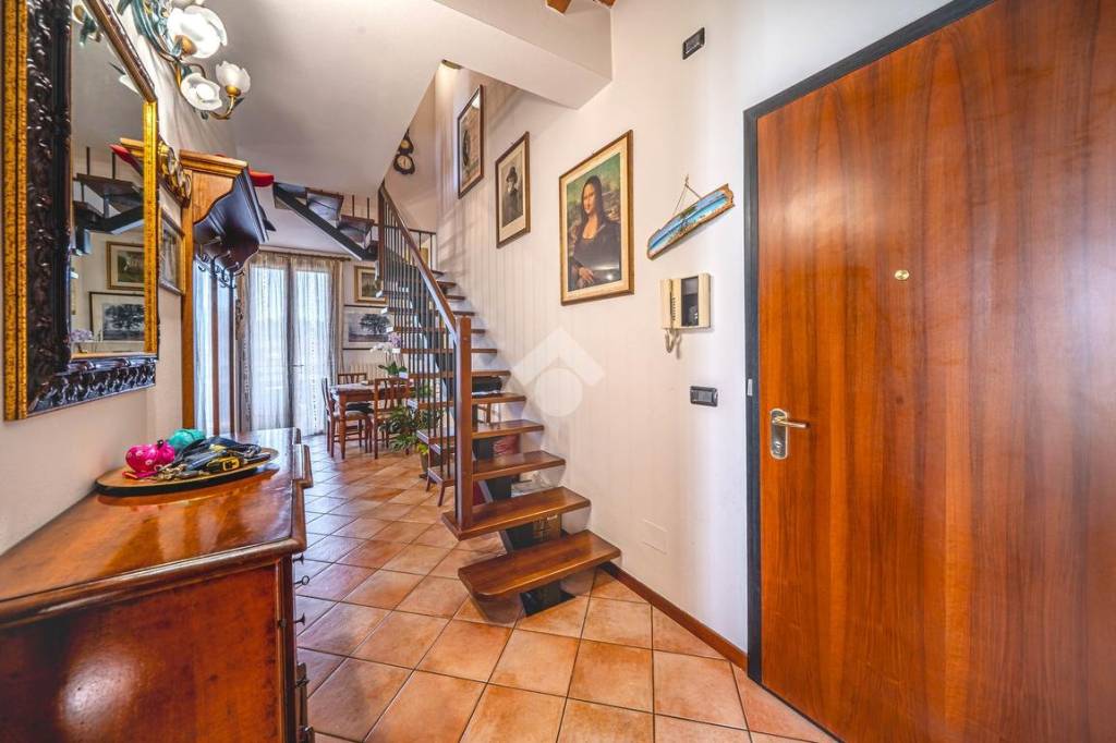 appartamento in vendita a Reggio nell'Emilia in zona Santa Croce