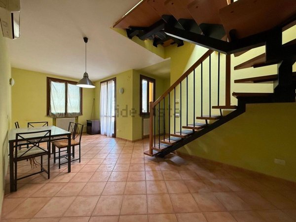 appartamento a Reggio nell'Emilia in zona San Pellegrino / Villa Canali