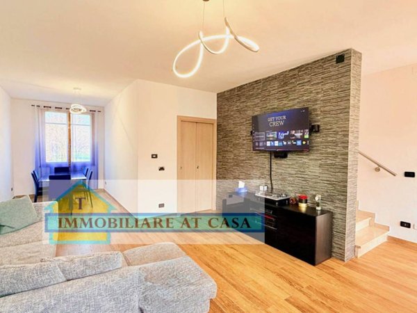 casa indipendente in vendita a Reggio nell'Emilia in zona Cadè / Gaida