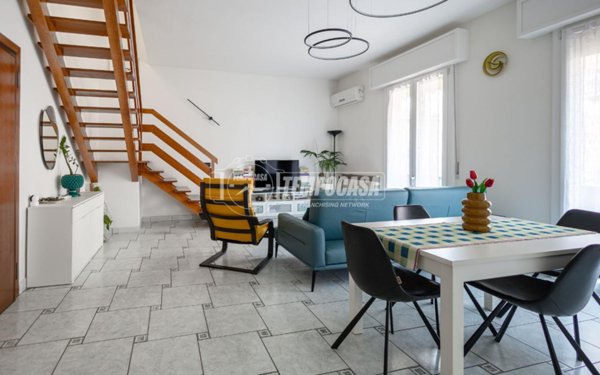 appartamento in vendita a Reggio nell'Emilia in zona Rivalta