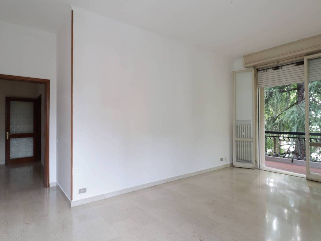 appartamento in vendita a Reggio nell'Emilia in zona Mirabello