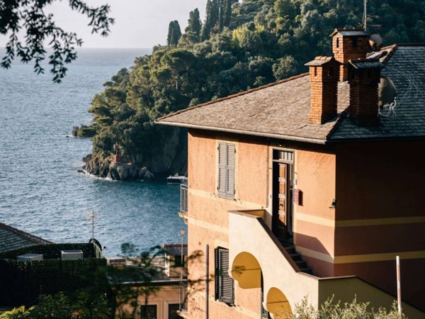 casa indipendente in vendita a Reggio nell'Emilia in zona Città Storica