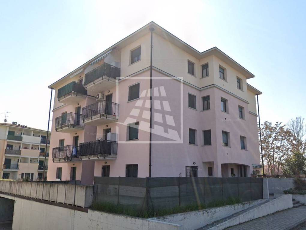 appartamento in vendita a Reggio nell'Emilia in zona Santa Croce